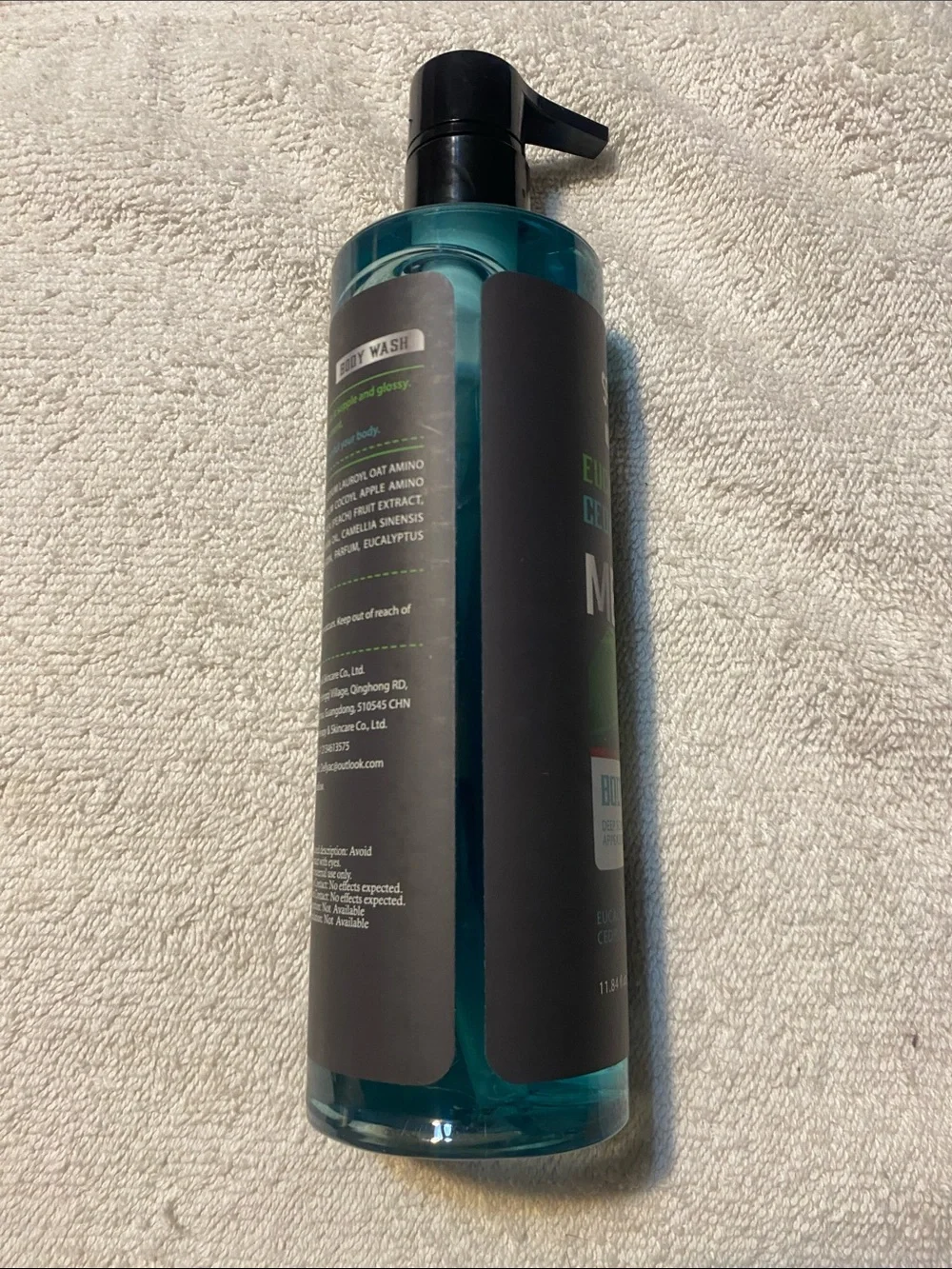 Men Eucalyptus + Cedar Oil Body Wash - Blue/Green
